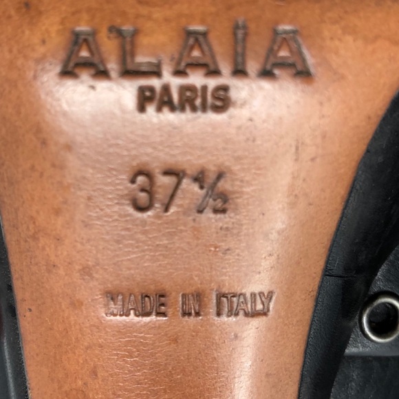 ✨Alaïa✨ Black Rivet Cross Platform Heels 37 - Picture 8 of 8